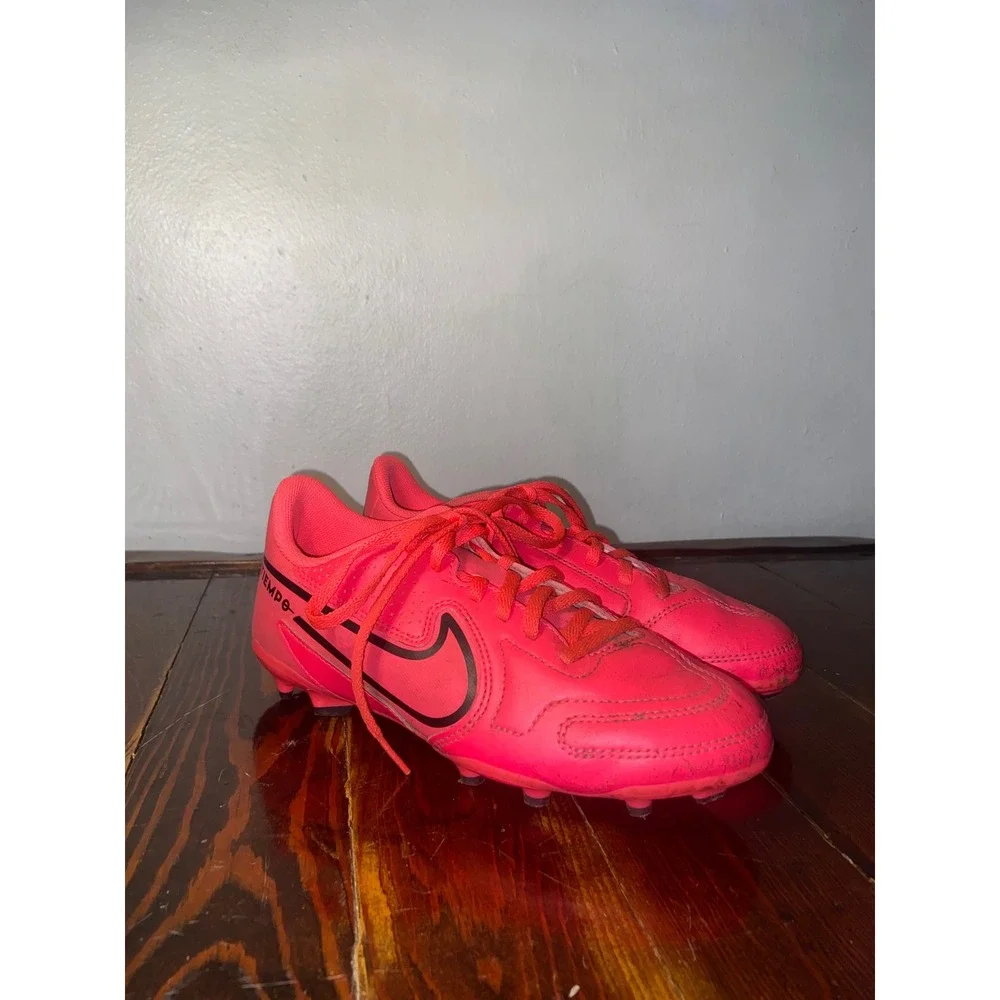 Nike Tiempo Legend 9 Club FG MG Kid Soccer Cleats Bright Pink 4Y Sporty Athletic